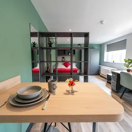 Modern And Trendy Studios At Sherbourne Village In Coventry Exterior photo