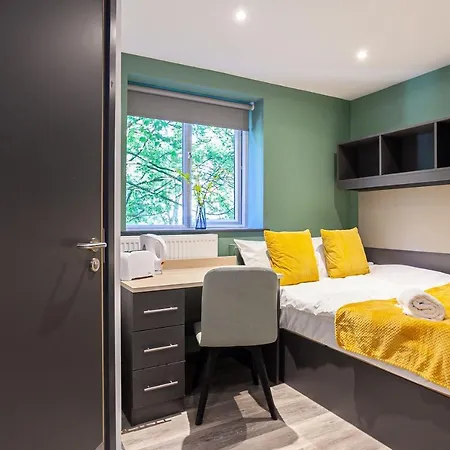 Modern And Trendy Studios At Sherbourne Village In Coventry Exterior photo