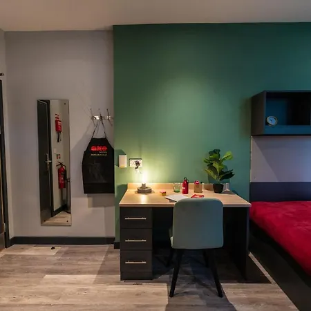 Modern And Trendy Studios At Sherbourne Village In Coventry Exterior photo