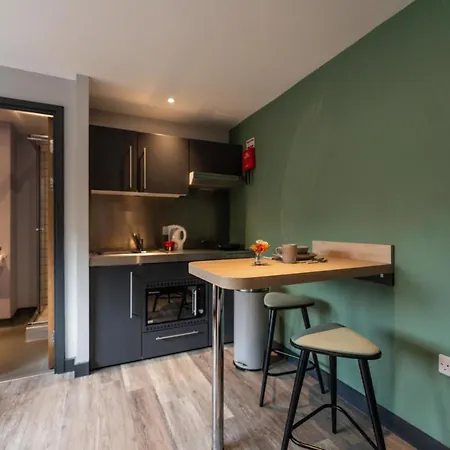 Modern And Trendy Studios At Sherbourne Village In Coventry Exterior photo