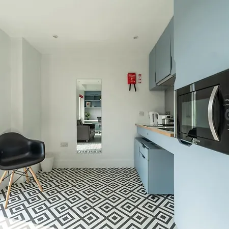 Modern And Trendy Studios At Sherbourne Village In Coventry Exterior photo