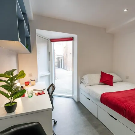 Modern And Trendy Studios At Sherbourne Village In Coventry Exterior photo