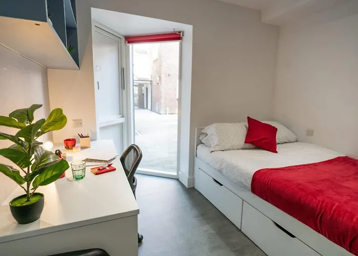 Modern And Trendy Studios At Sherbourne Village In Coventry