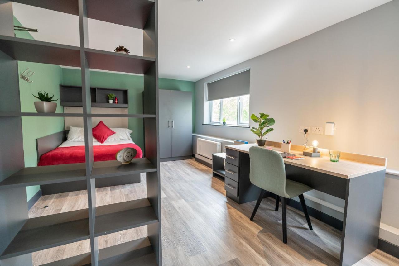 Sherbourne Village Apartment