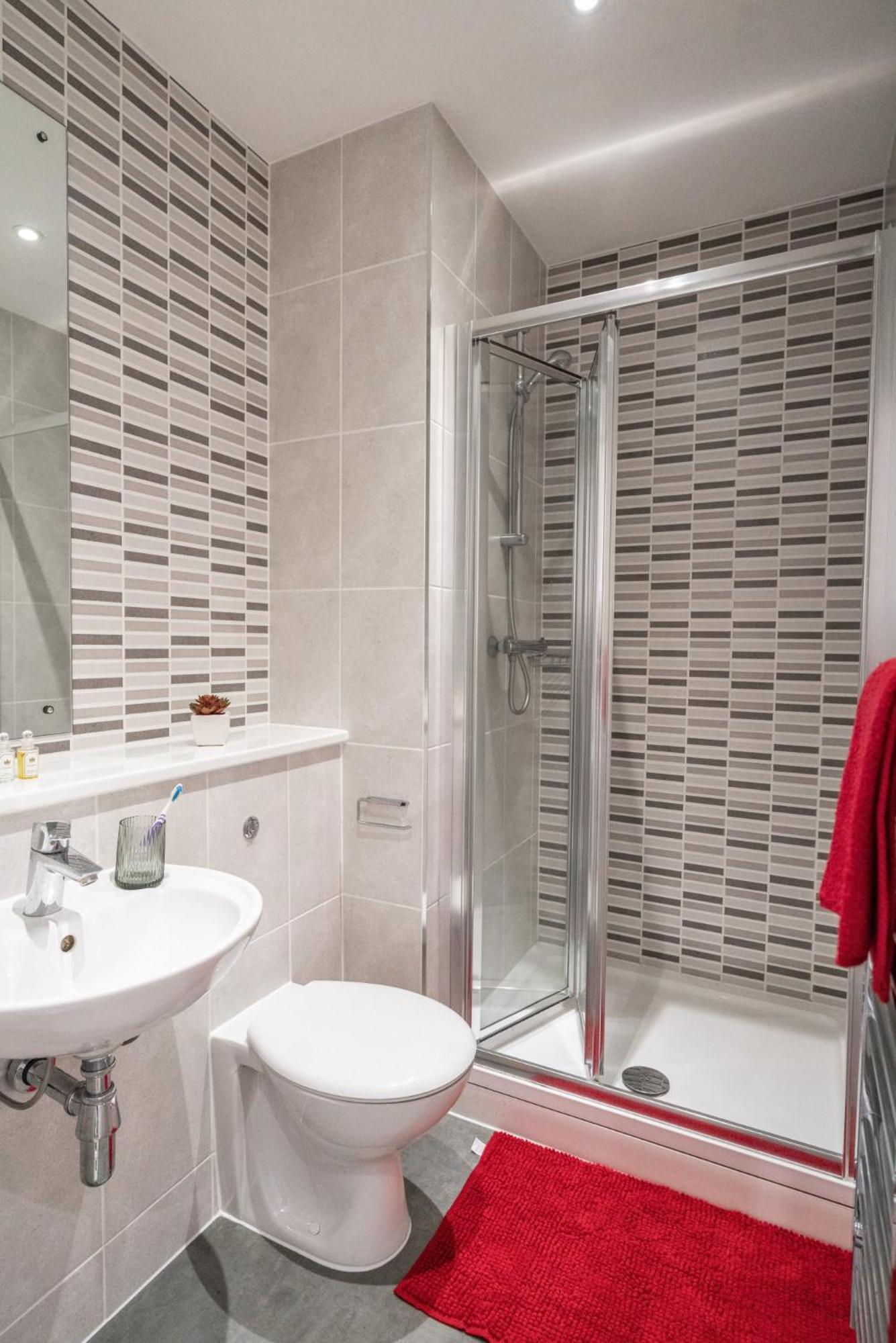 Modern And Trendy At Sherbourne Village In Apartment Coventry